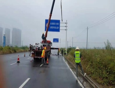 广西广西专业道路标牌施工